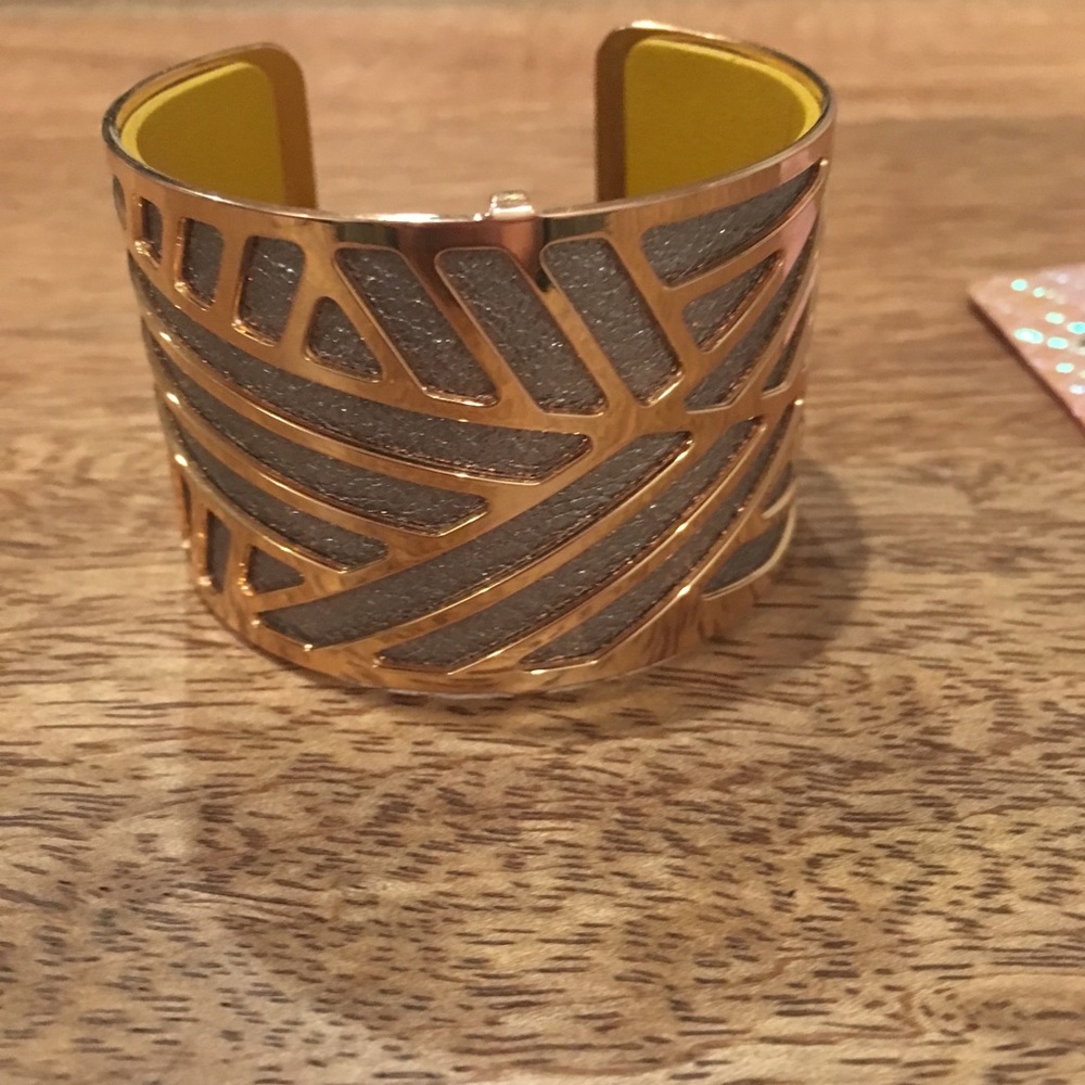Les Georgettes reversible leather cuff